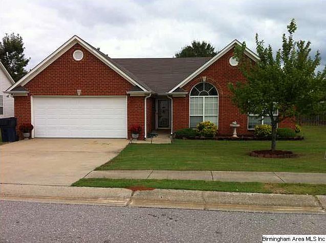 1st image of 220 Summer Hill Dr