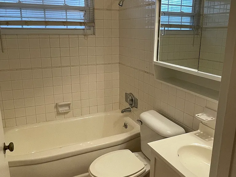 531 Hayden Ave — Photo 9