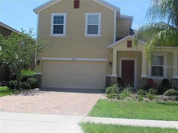 2nd image of 3844 Ryegrass St