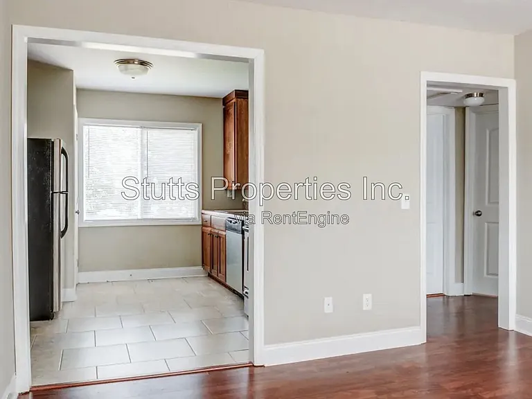 1246 Graham Ave #23 — Photo 4