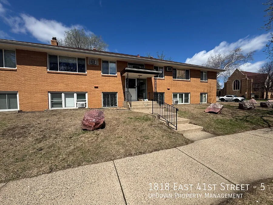 Building Photo - 1818 E 41st St #5
