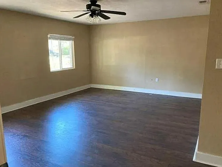 2201 Crescent Dr — Photo 10