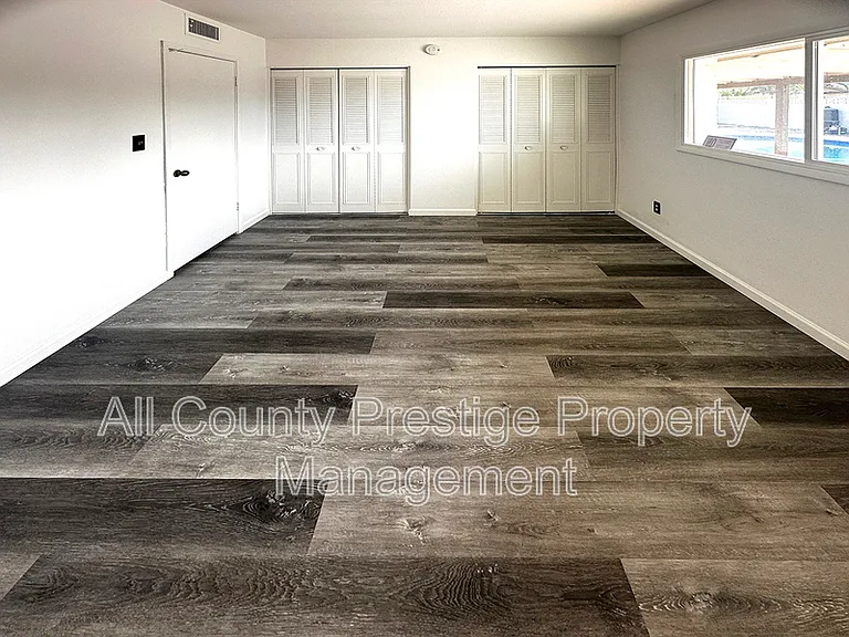 3459 W Dailey St — Photo 12