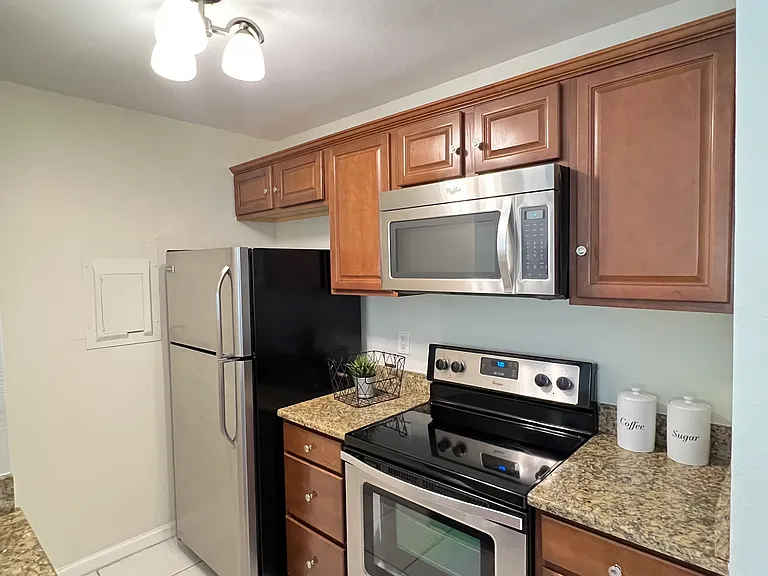 1400 Gandy Blvd N #1608 — Photo 10