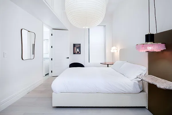 Sold by Compass | media 10