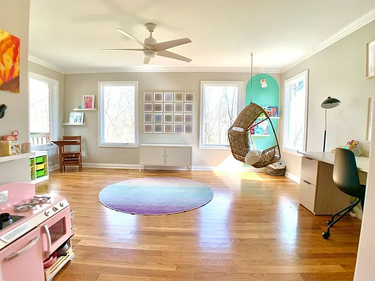 423 Rivermont Dr — Photo 18