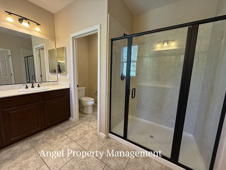 128 Dowd Ct — Photo 27