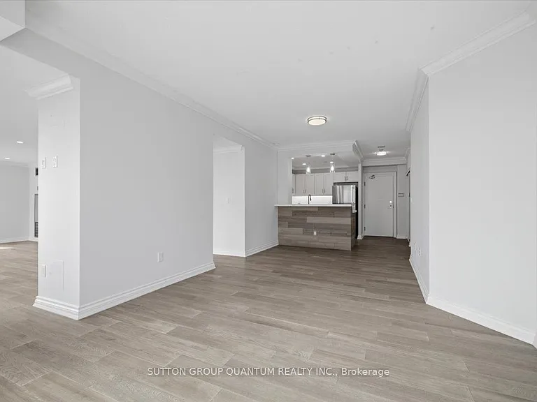 335 Webb Dr #Penthouse 106 — Photo 15