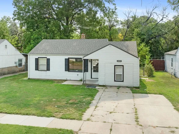 2453 S Mosley St, Wichita, KS 67216
