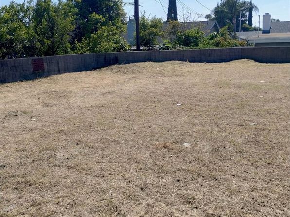 890 E Gladstone St #2, Azusa, CA 91702