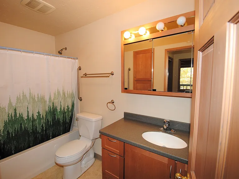 95 Glacier Ave #7 — Photo 6