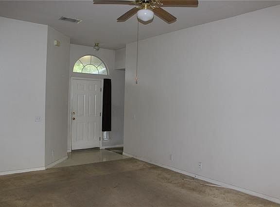 5th image of 221 Wild Buffalo Dr