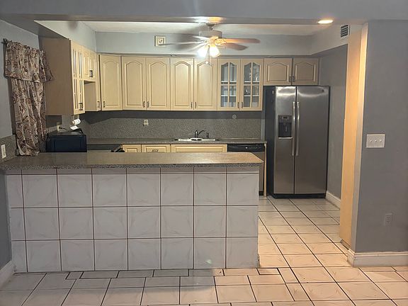 2nd image of 1275 NE 117th St #1275