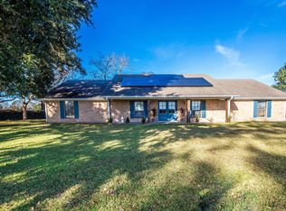 10012 Lake Peigneur Rd, New Iberia, LA 70560