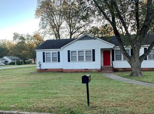 1204 Greenway St, Greenville, MS 38701