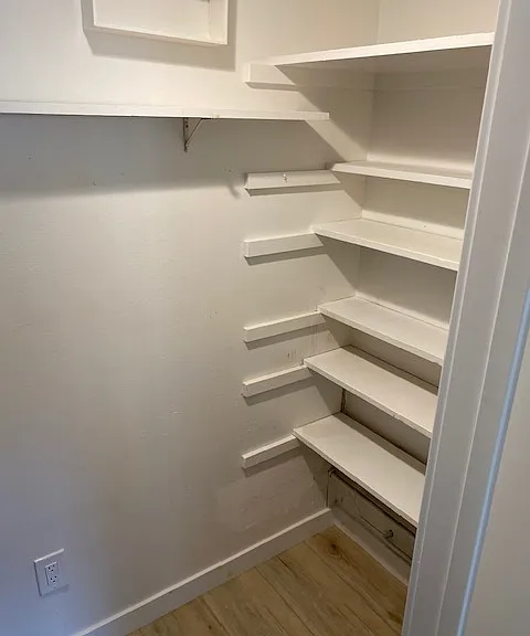 Kitchen pantry