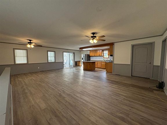 5th image of 950 Modoc Rd