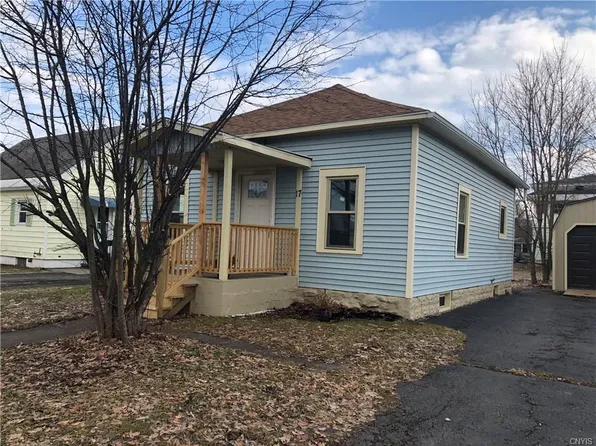 17 Stewart Pl, Cortland, NY 13045