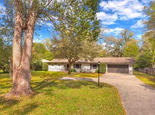 909 Mercers Fernery Rd, Deland, FL 32720