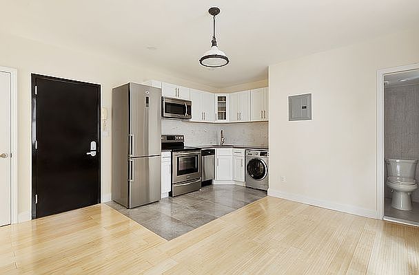 1st image of 479 Clinton Ave APT 1A