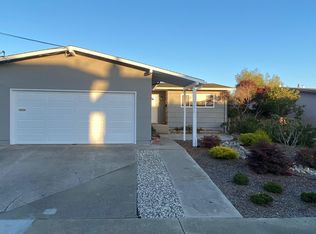 1075 View Way, Pacifica, CA 94044