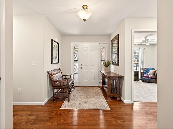 4th image of 39 Angela Villa Ln