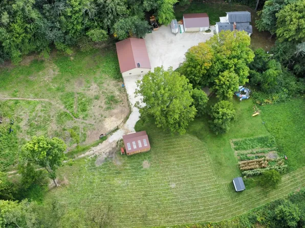 2563 Culver Rd, Battle Creek, MI 49017