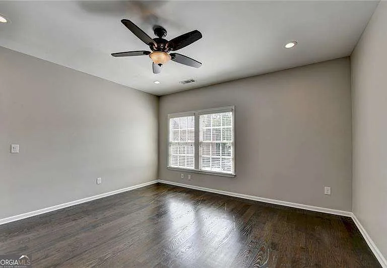 11653 Parkside Ave — Photo 39