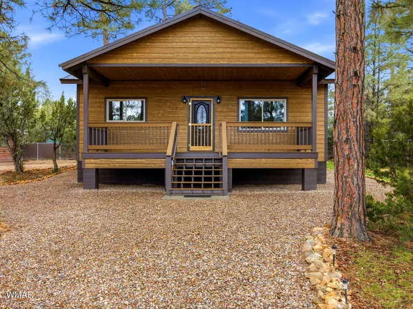 1979 Christmas Pine Cir, Overgaard, AZ 85933