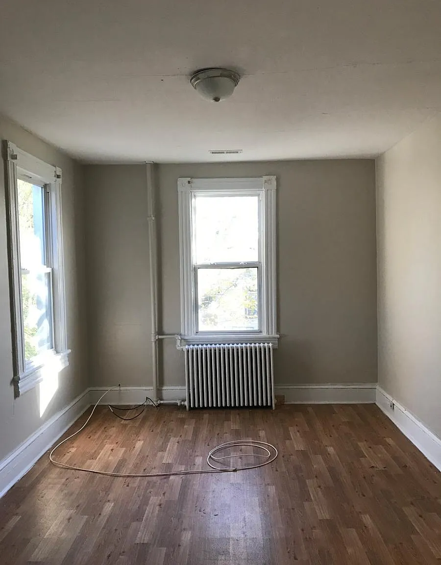 2 bed, 750 sqft, $1,100 — Photo 3