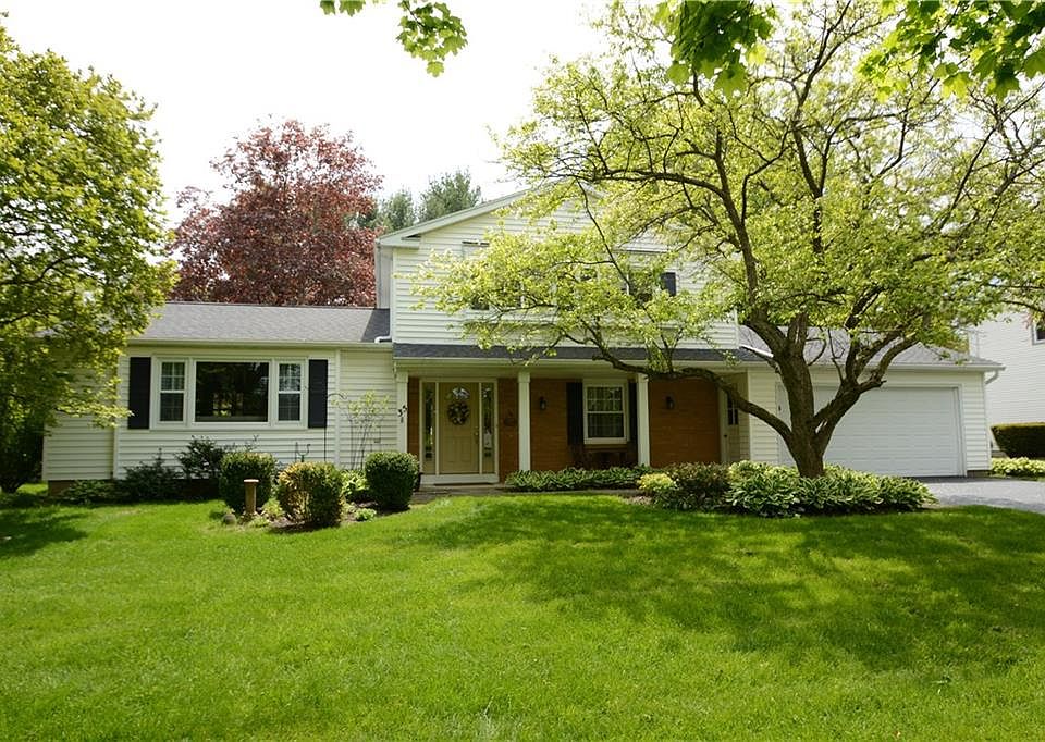 1st image of 35 Kitty Hawk Dr
