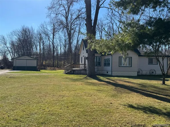 45955 Ecorse Rd, Van Buren Township, MI 48111