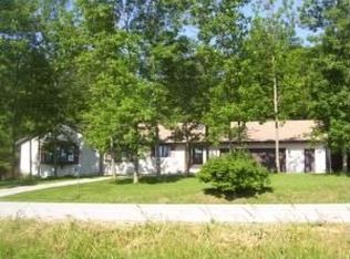 4422 Center Rd, Manitowoc, WI 54220