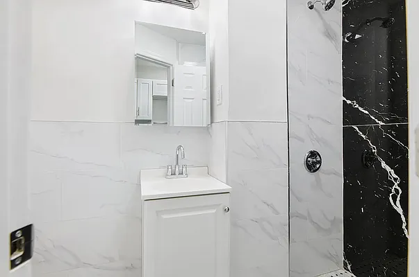 Rented by REAL New York | media 14