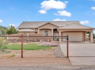 2 Dos Locos Loop, Los Lunas, NM 87031