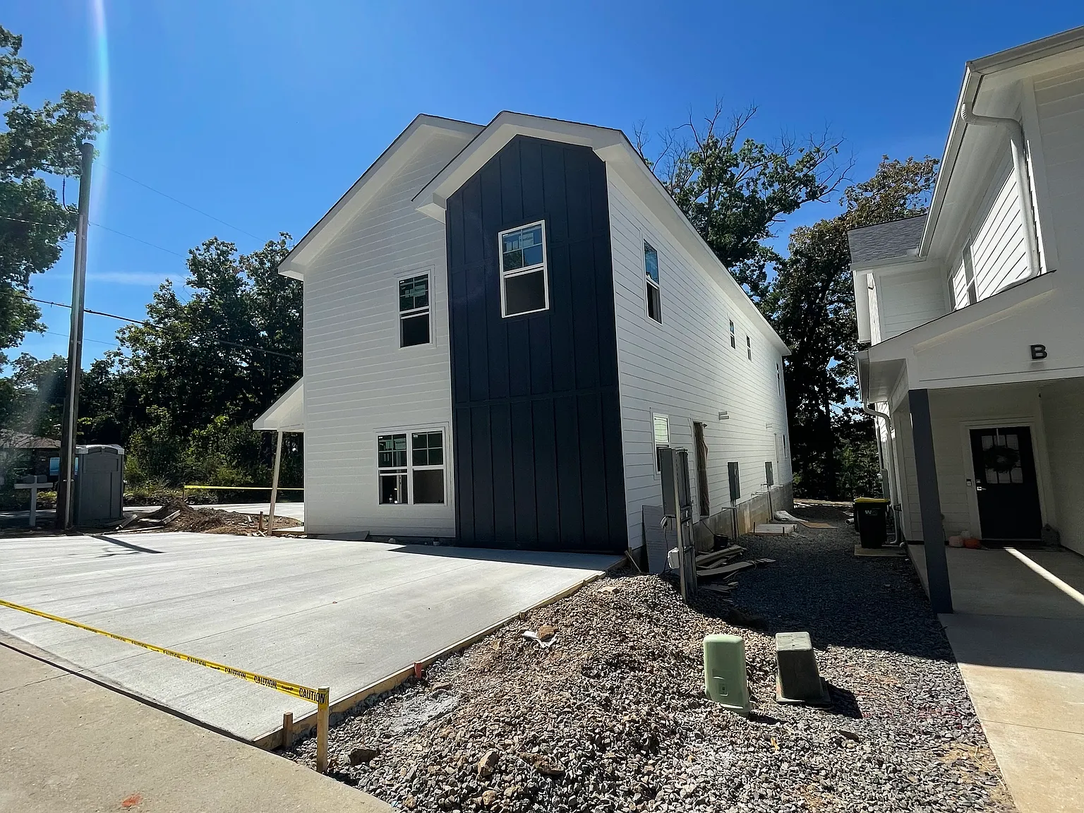 2 bed, 2.5 bath, 1470 sqft, $1,750 — Photo 4
