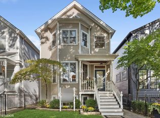 1742 W Fletcher St, Chicago, IL 60657