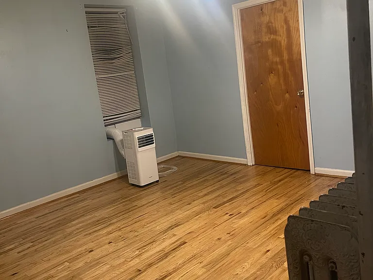 507 Shepherd Ave #F1-B — Photo 5