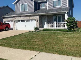 1385 Millennium Dr, Crown Point, IN 46307