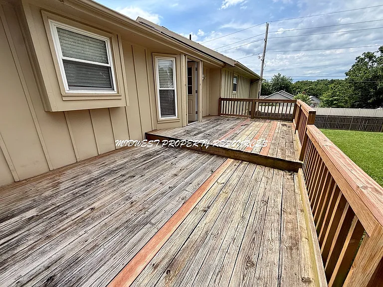 1100 NE Ball Dr — Photo 27