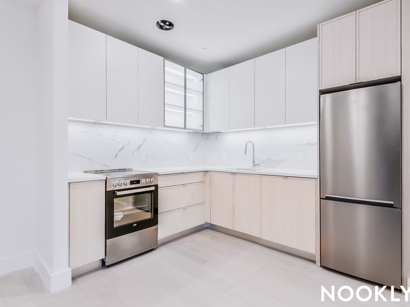 218 Front St #6370