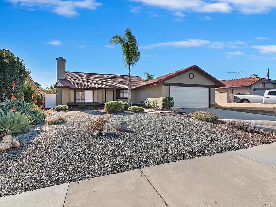 1st image of 25321 Valleywood Ct