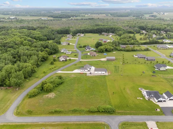 Wild Turkey Ln #40, Shiocton, WI 54170