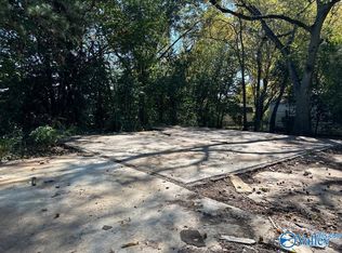 4303 9th Ave SW, Huntsville, AL 35805