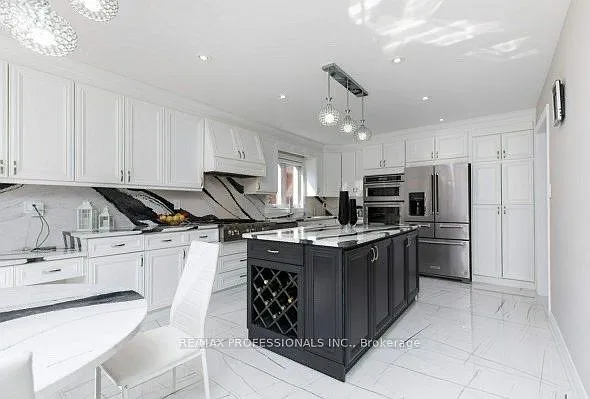 2078 Perran Dr — Photo 9