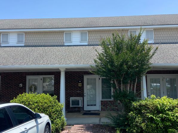 113 W College Ave APT 3