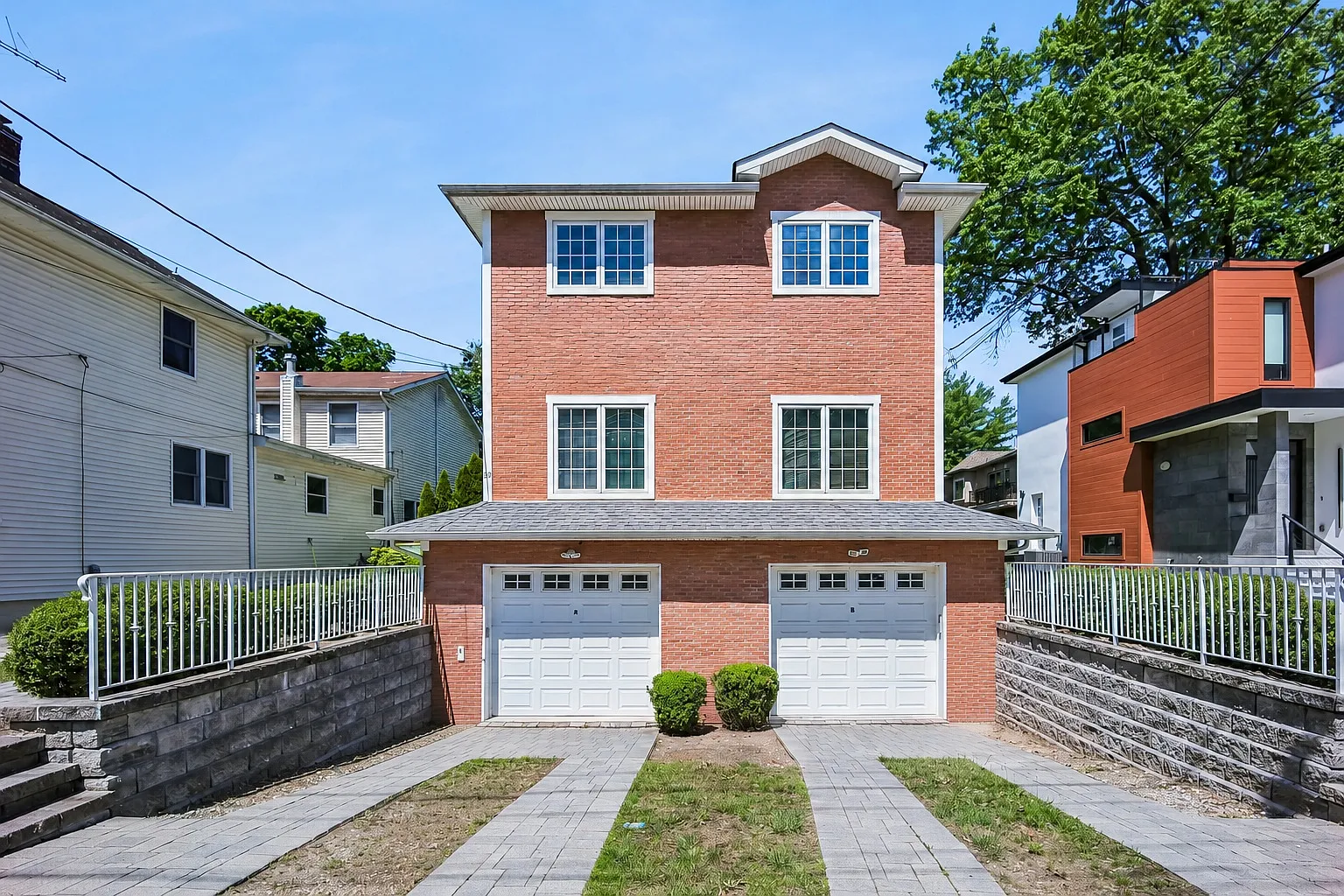 4 bed, 3.5 bath, $5,400 — Photo 1