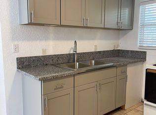 351 W Merritt Ave #5, Merritt Island, FL 32953