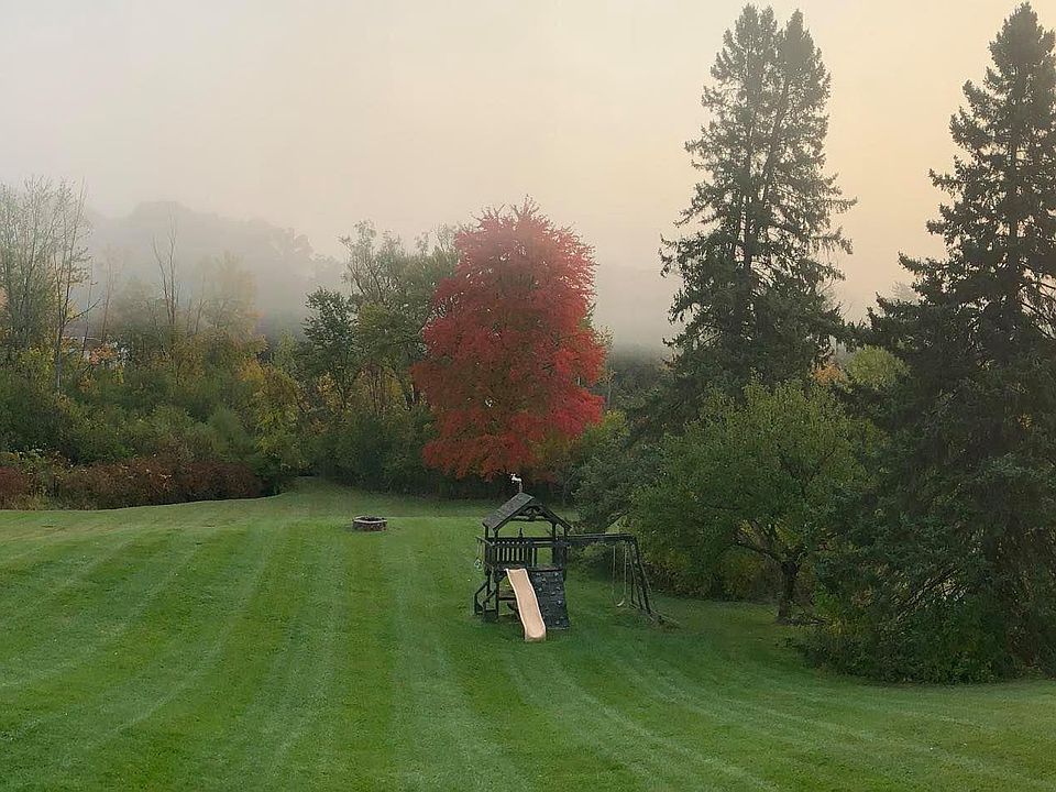 1st image of 3130 Parkland Dr