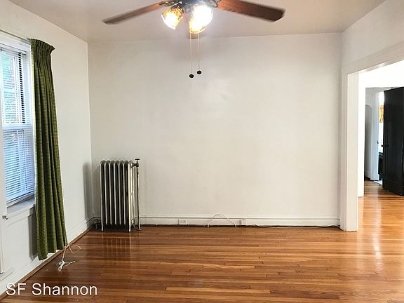 2nd image of 4141A Magnolia Ave APT 2
